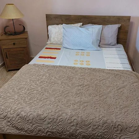 Thomas House - Xristos בית נופש *