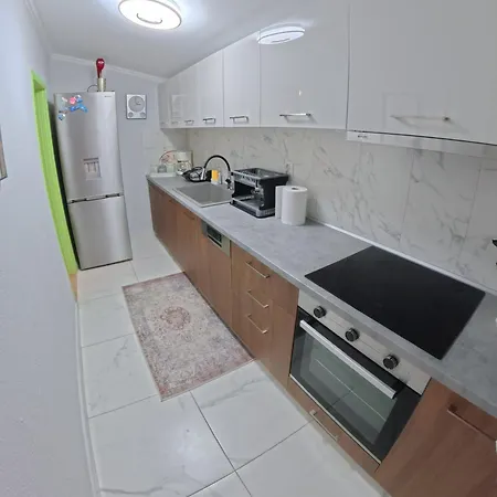 Thomas House - Xristos בית נופש